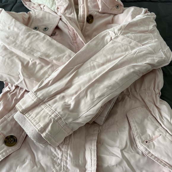 Abercrombie and Fitch girls winter jacket - Picture 7 of 10